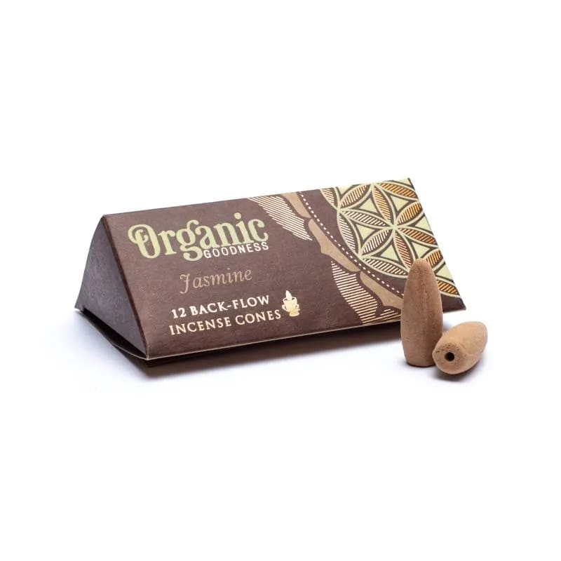 Eine Schachtel Bio-Räucherstäbchen auf weißem Hintergrund.